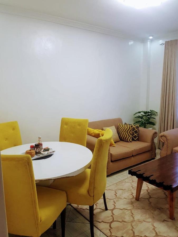 Sandalwood Suites Nakuru - Studios & One Bedroom Suites Buitenkant foto